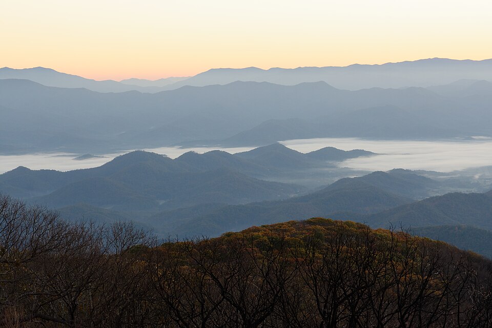 15 Must-Visit Places Near Franklin, NC