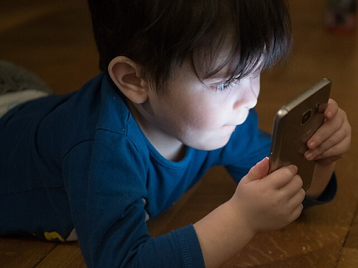 Silence or Chaos? A Day Without Phones